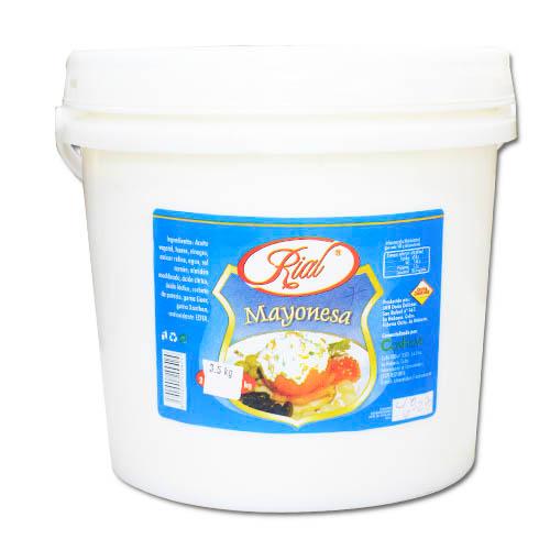 Mayonesa en tinas de 3,5 kg marca Rial